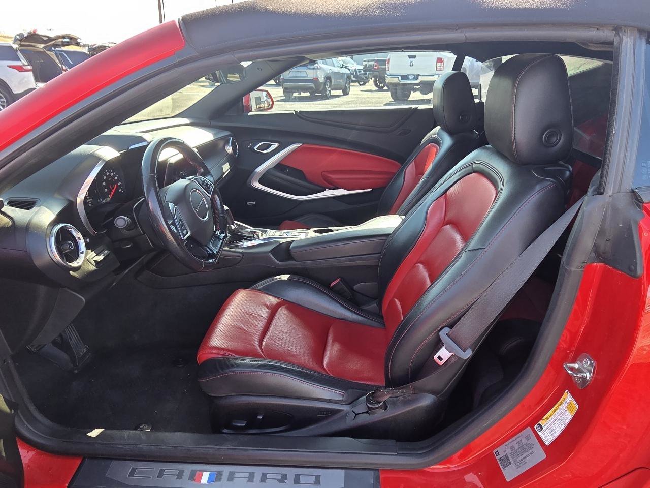 Used 2019 Chevrolet Camaro LT image 11
