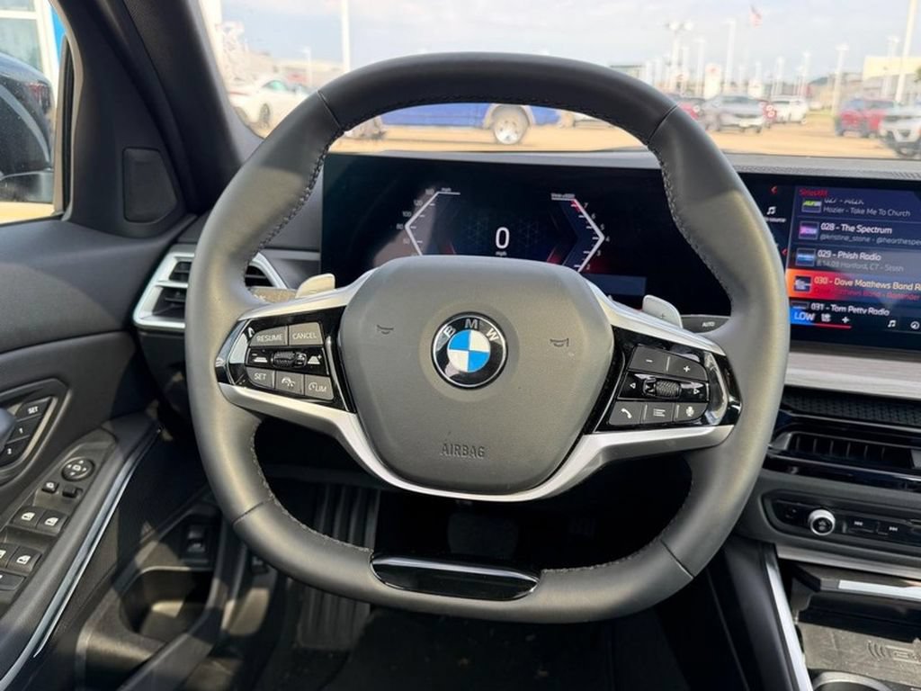 Used 2026 BMW 330i xDrive Sedan AWD/4WD image 13