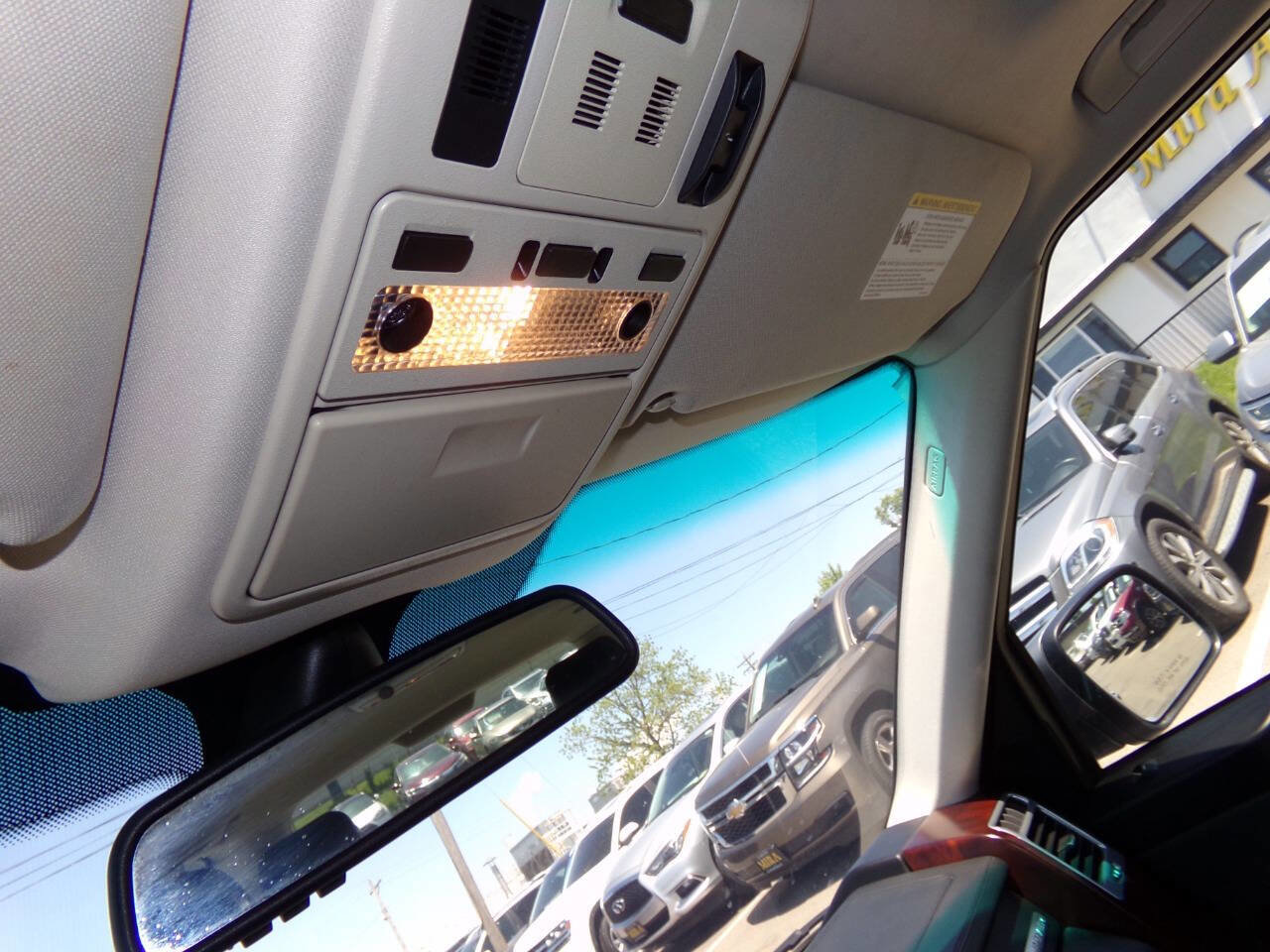 Used 2012 Land Rover Range Rover HSE image 61