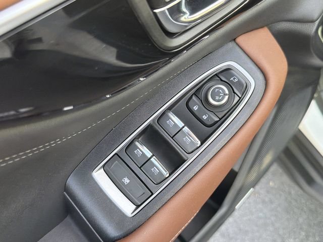 Used 2025 Subaru Outback Touring XT AWD/4WD image 23