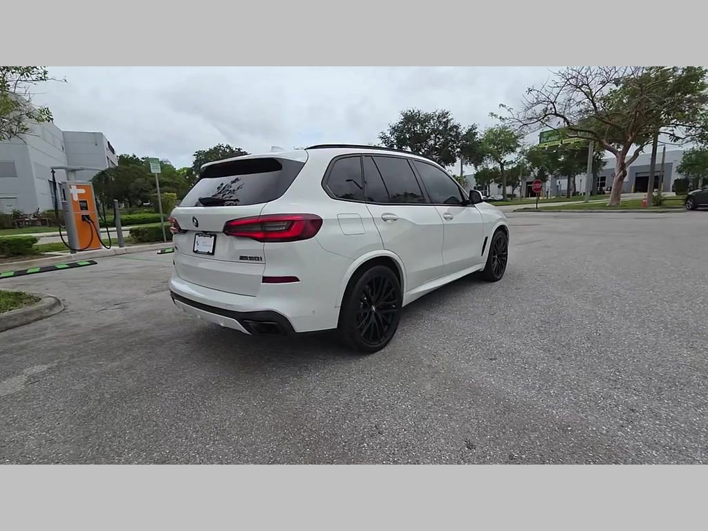 Used 2023 BMW X5 M50i w/ Dynamic Handling Package image 49