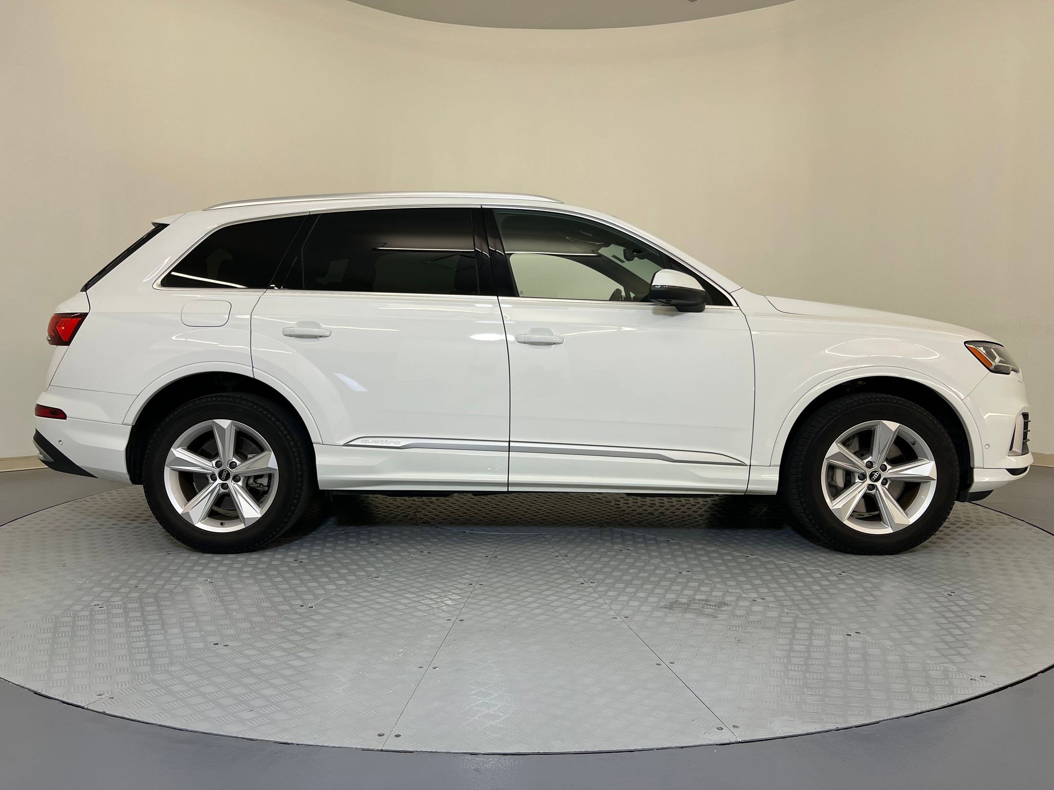 Used 2022 Audi Q7 2.0T Premium Plus w/ Premium Plus Package image 8