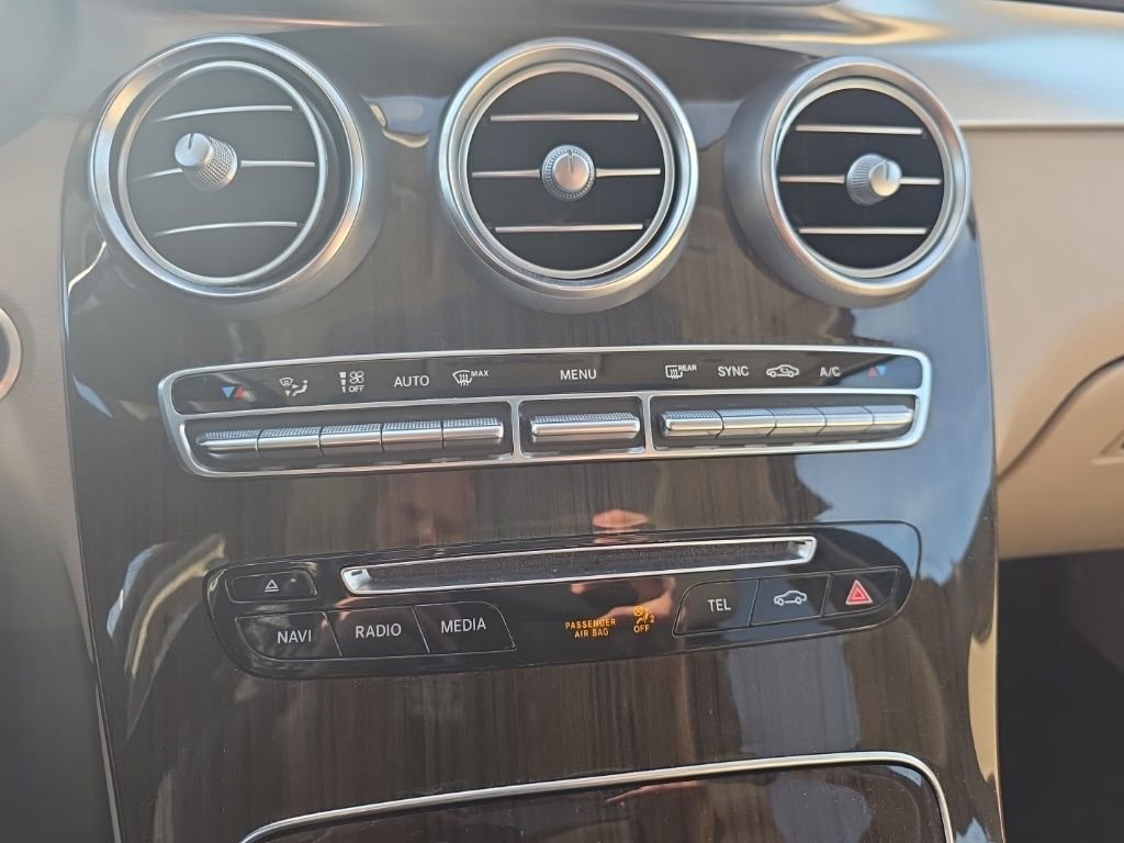 Used 2019 Mercedes-Benz GLC 300 GLC 300 image 20