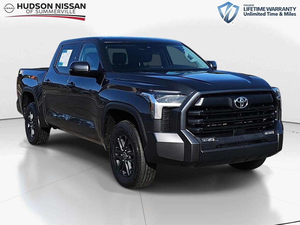 Used 2023 Toyota Tundra SR5 w/ SR5 Convenience Package AWD/4WD image 1