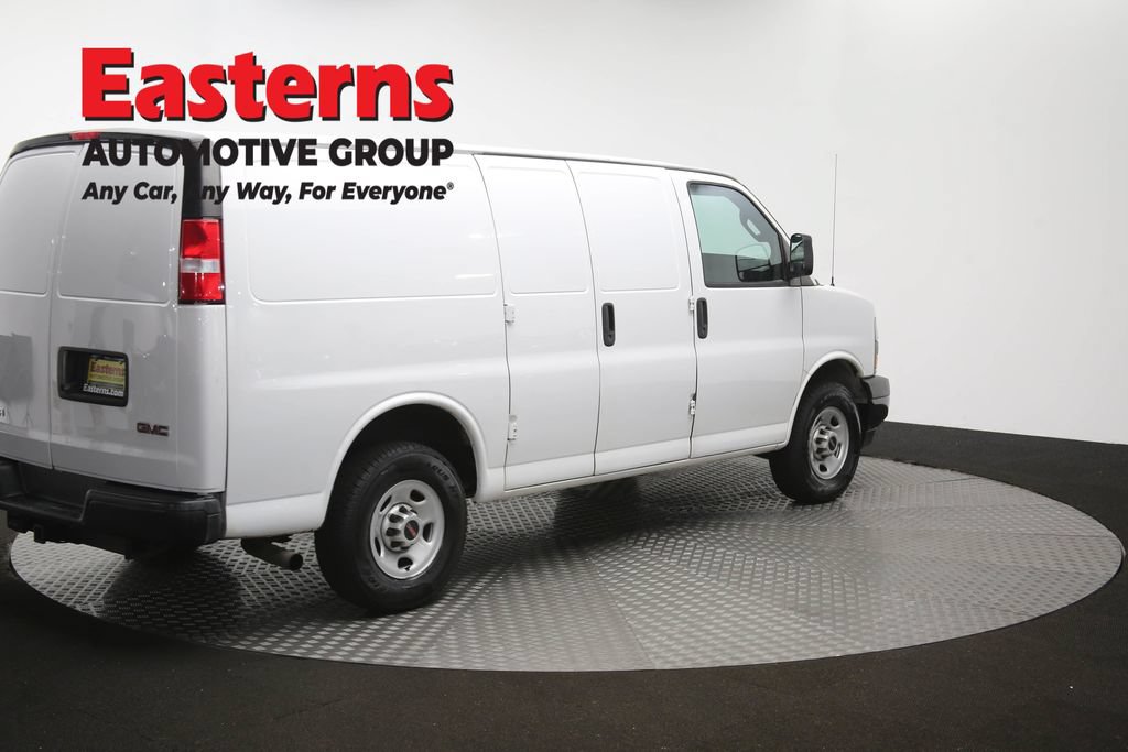 Used 2020 GMC Savana 3500 w/ Driver Convenience Package RWD image 41