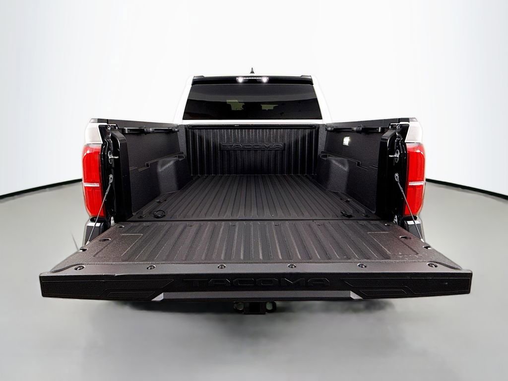 Certified 2024 Toyota Tacoma SR w/ SR Upgrade Package AWD/4WD image 27