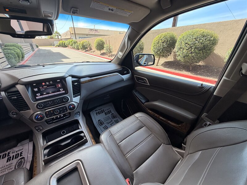Used 2015 GMC Yukon XL Denali w/ Touring Package AWD/4WD image 25