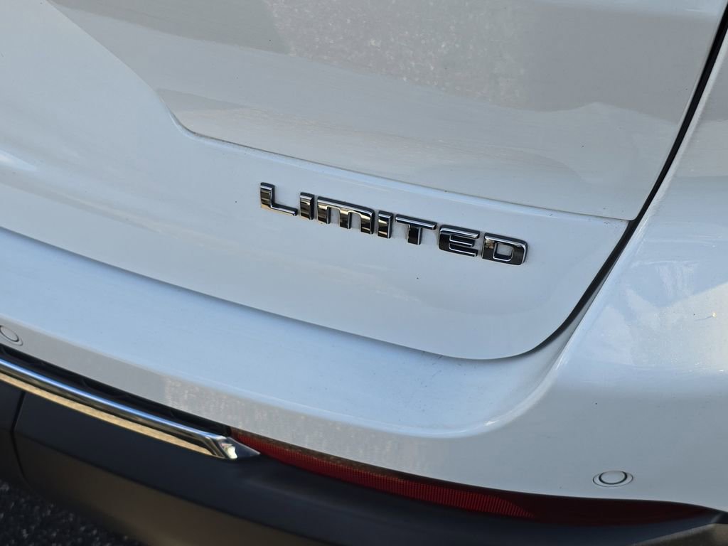 Used 2023 Jeep Grand Cherokee L Limited image 5