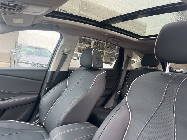 Certified 2025 Acura RDX SH-AWD w/ Advance Package image 40