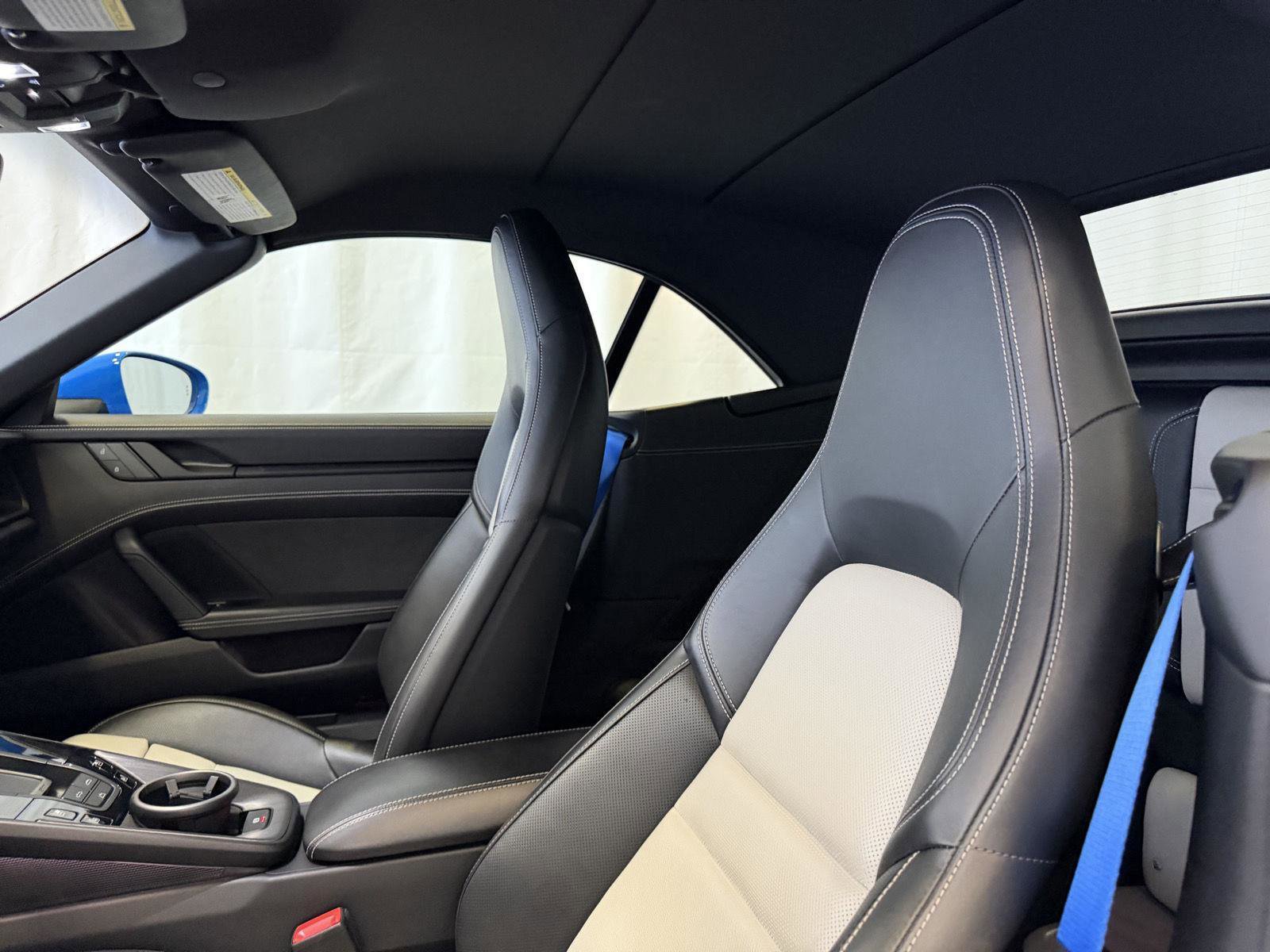 Certified 2023 Porsche 911 Carrera GTS image 24