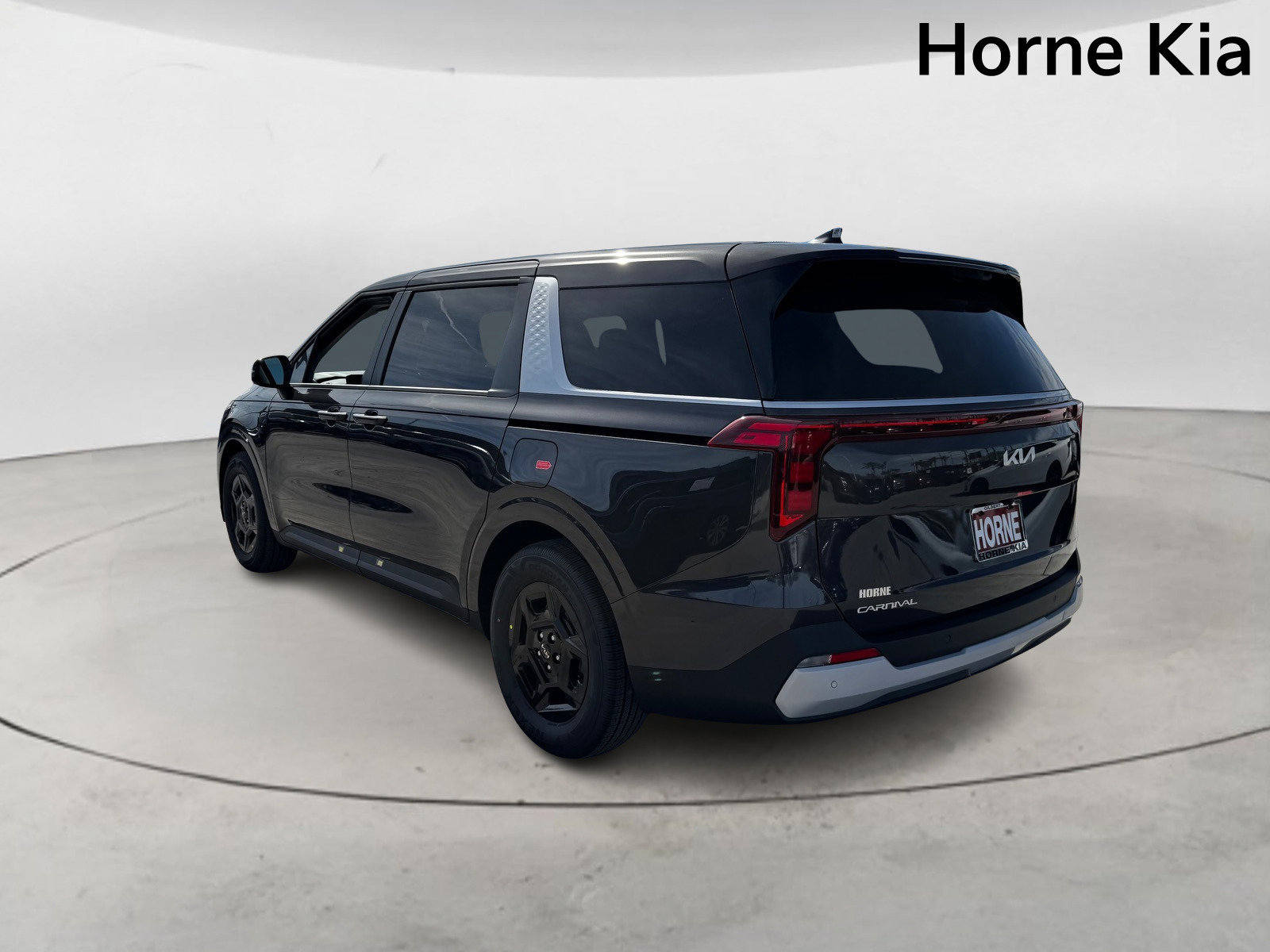 New 2026 Kia Carnival LX image 5