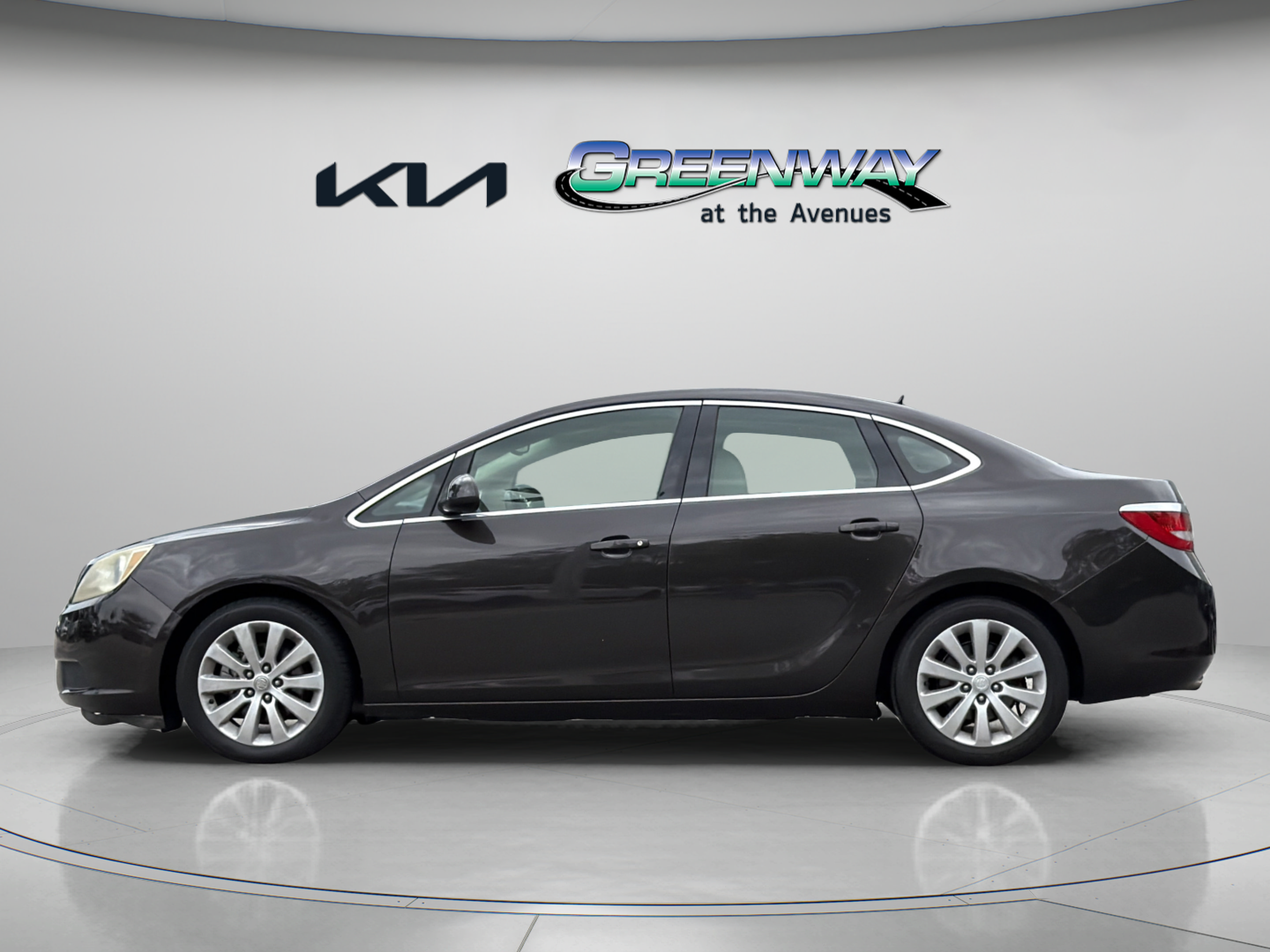 Used 2016 Buick Verano FWD image 3