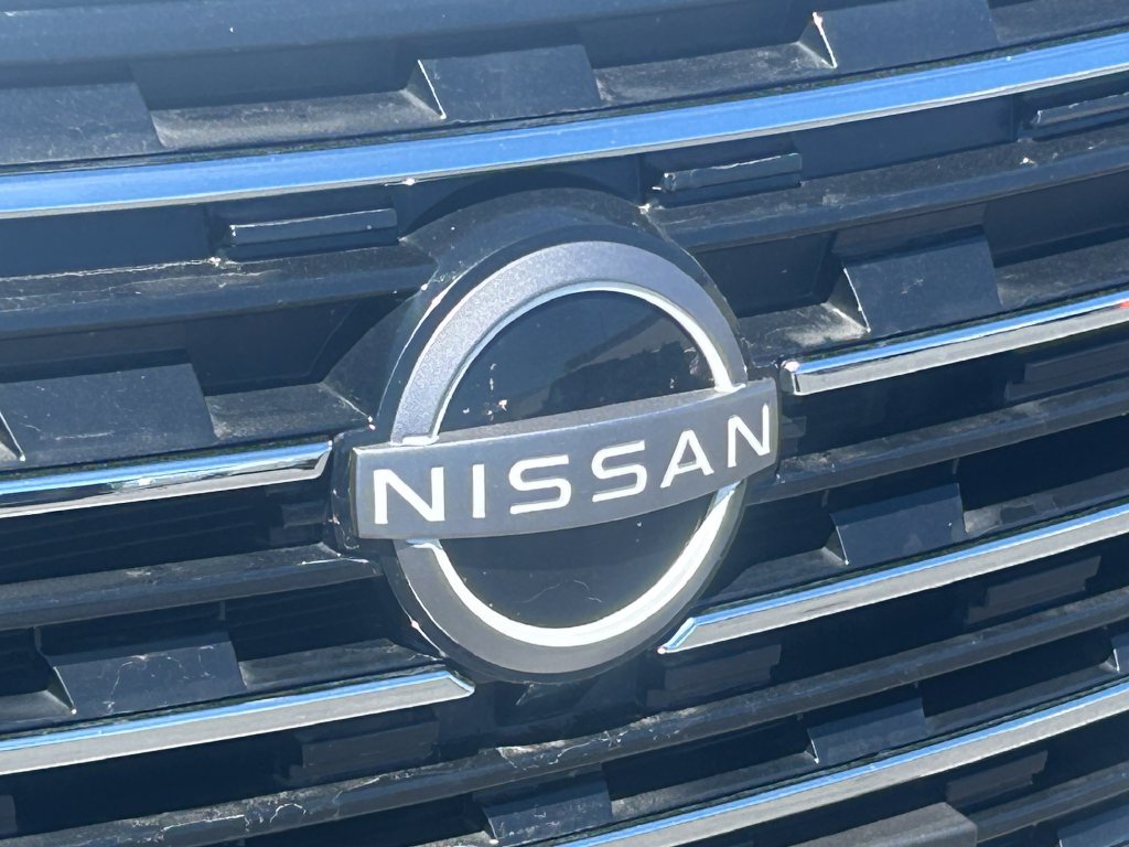 Used 2025 Nissan Rogue SV AWD/4WD image 8
