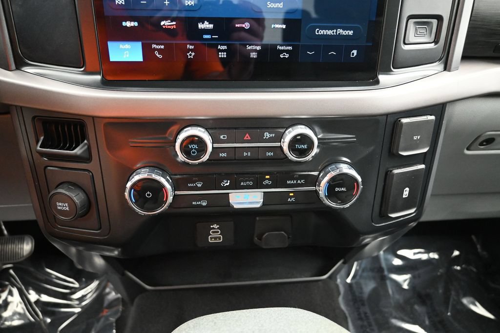 Used 2025 Ford F150 XLT w/ Equipment Group 301A Standard RWD image 18