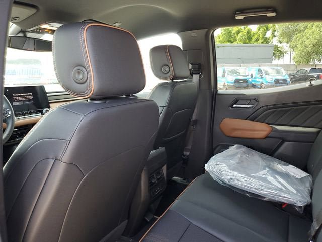 New 2026 GMC Canyon AT4 AWD/4WD image 10