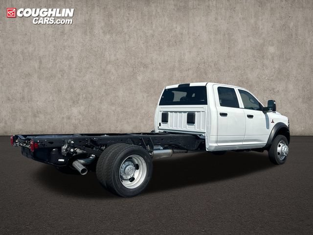 New 2026 RAM 5500 Tradesman w/ Chrome Appearance Group AWD/4WD image 9