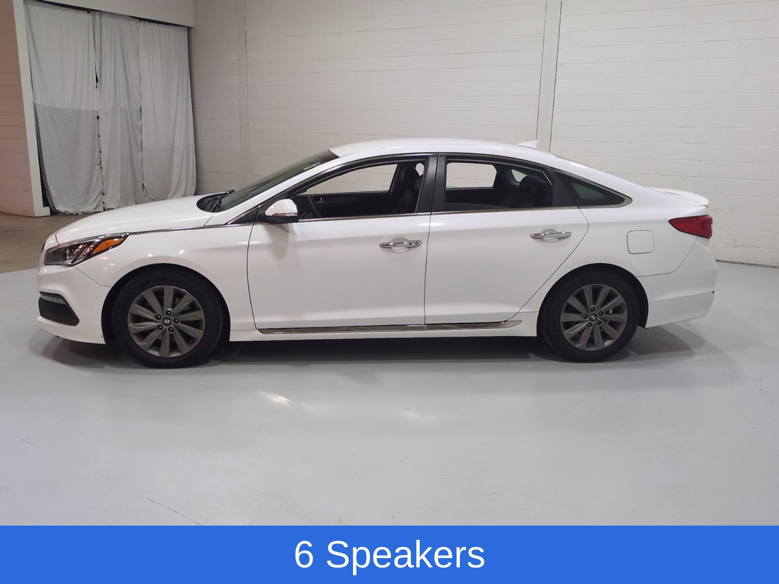 Used 2015 Hyundai Sonata Sport w/ Option Group 04 FWD image 6