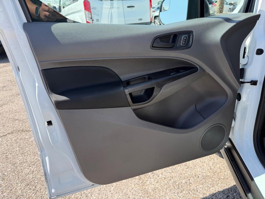 Used 2022 Ford Transit Connect XL FWD image 24
