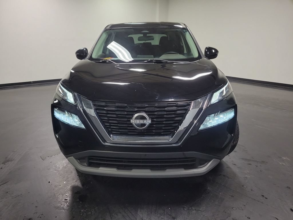 Used 2023 Nissan Rogue SV AWD/4WD image 3