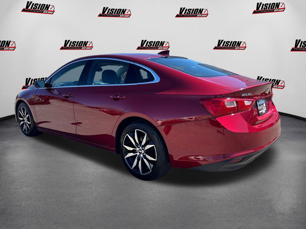 Used 2018 Chevrolet Malibu LT w/ Leather Package FWD image 7
