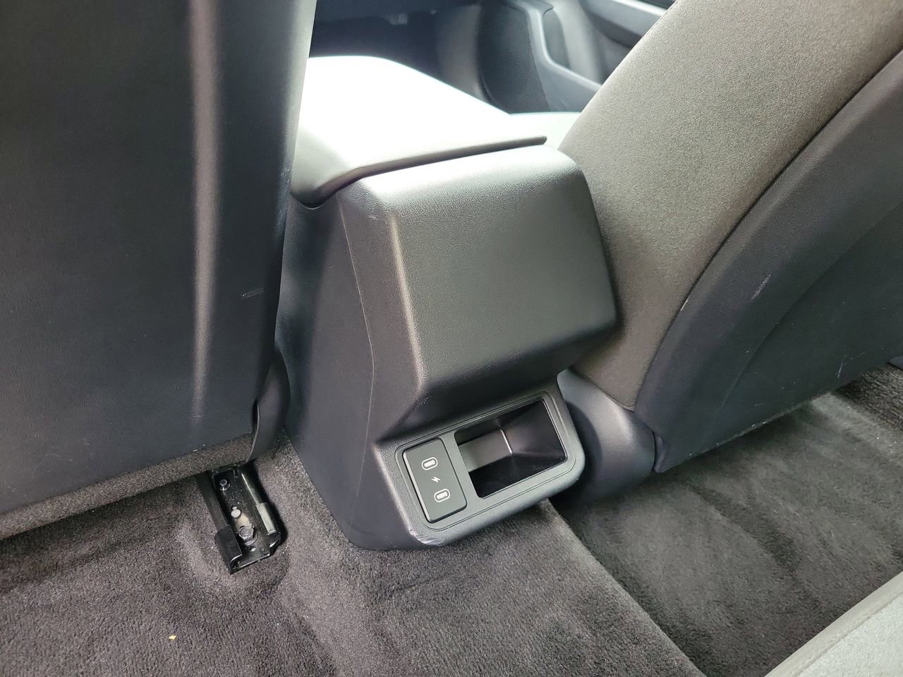 Used 2025 Kia K4 LXS image 10