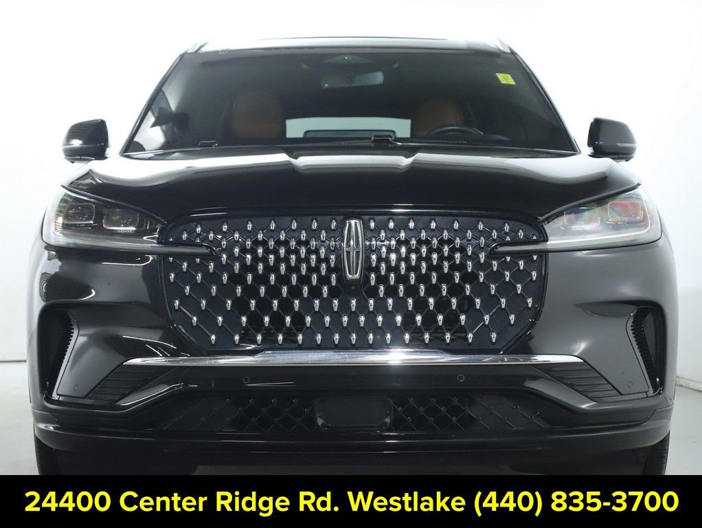 Certified 2025 Lincoln Aviator Black Label image 6