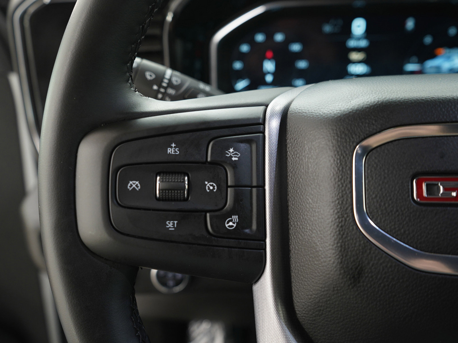 Used 2025 GMC Sierra 1500 Elevation AWD/4WD image 27