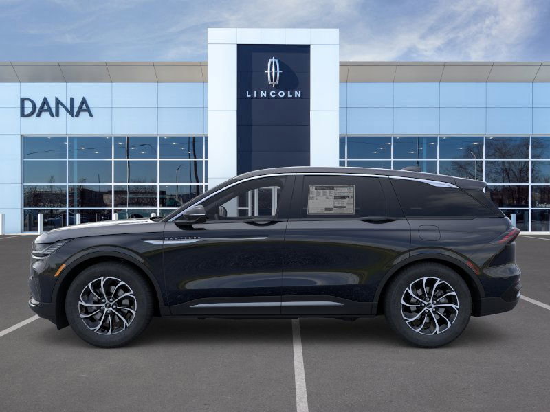 New 2026 Lincoln Nautilus Premier AWD/4WD image 3