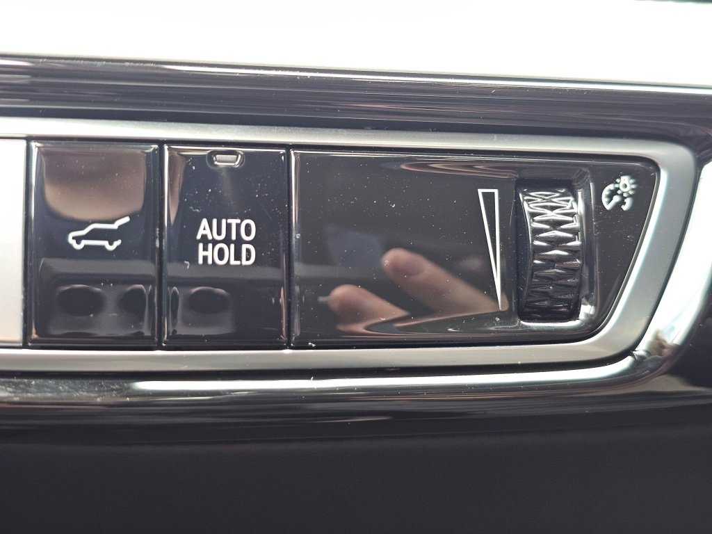 New 2026 Cadillac Optiq Sport 2 RWD image 29