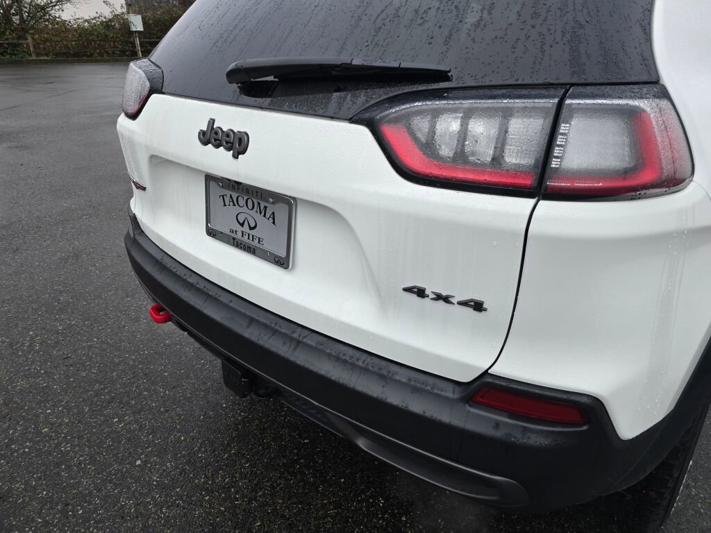 Used 2022 Jeep Cherokee Trailhawk w/ Trailer Tow Group image 14