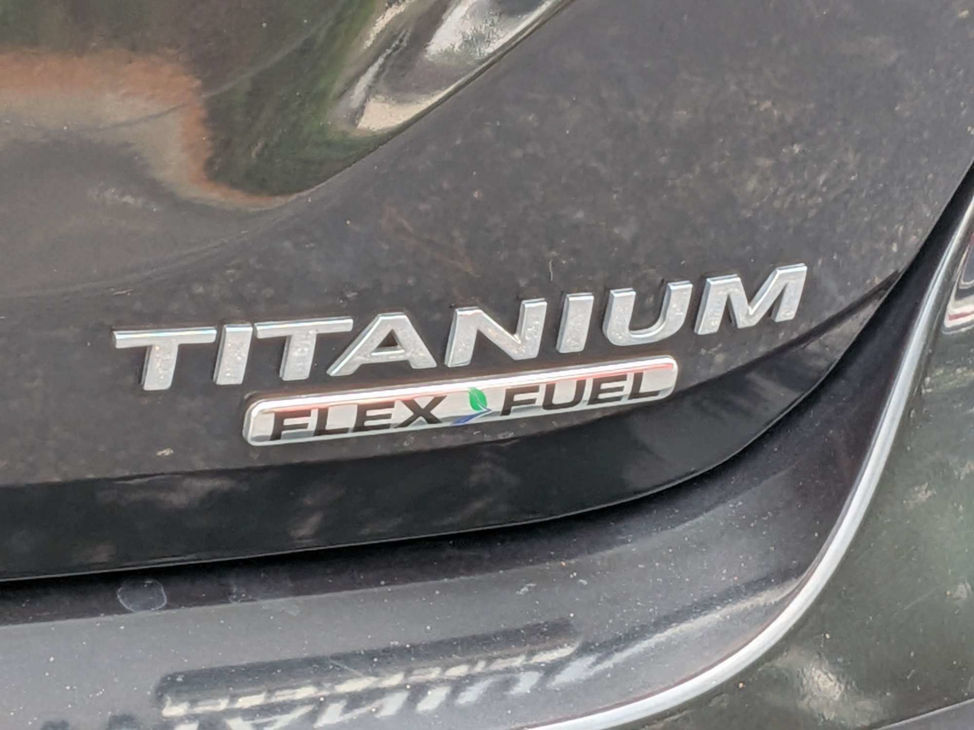 Used 2014 Ford Focus Titanium FWD image 11