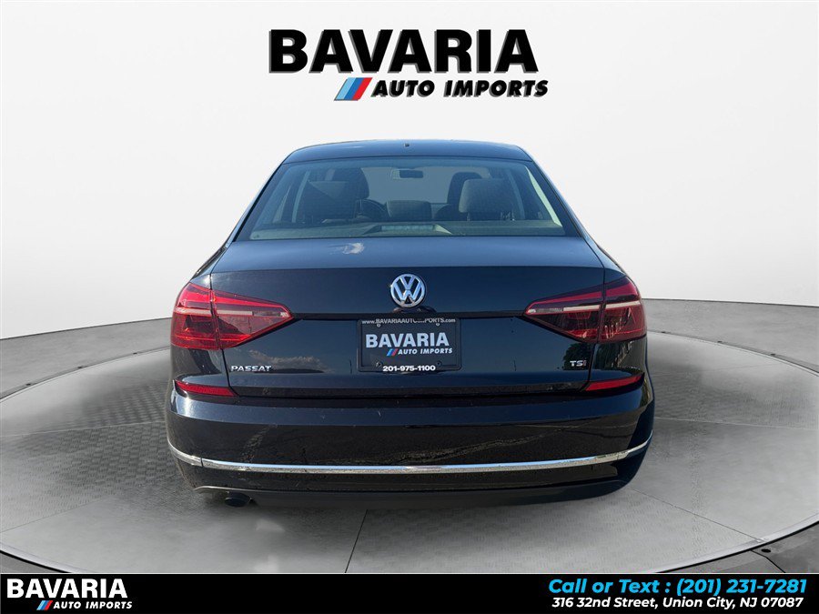 Used 2018 Volkswagen Passat 2.0T S FWD image 4