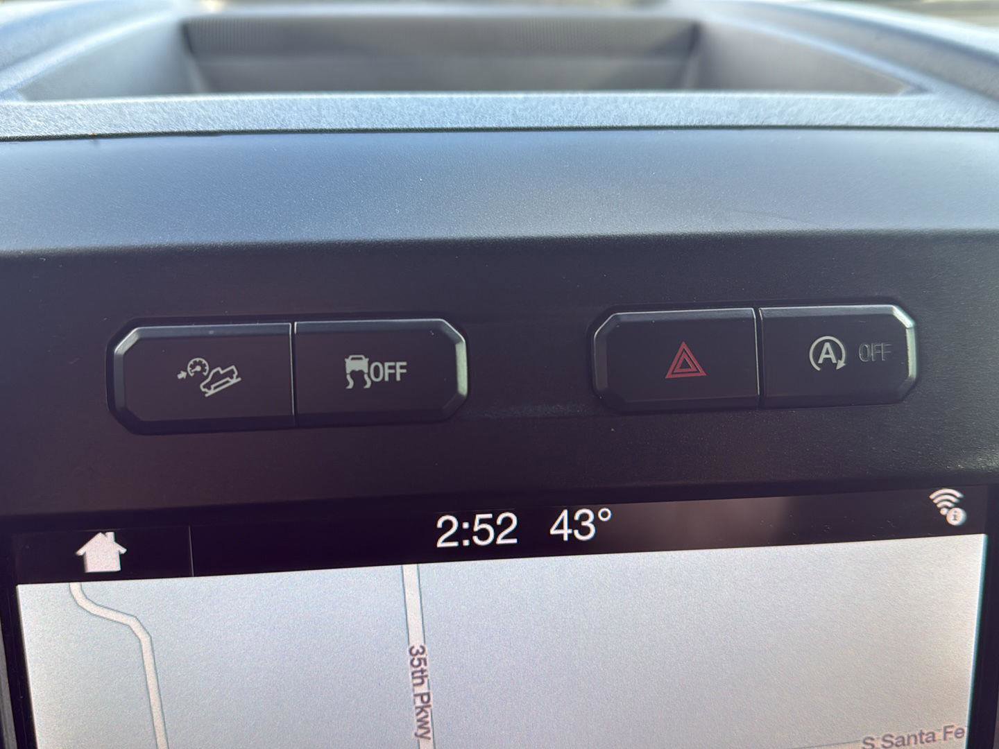 Used 2018 Ford F150 XLT w/ Equipment Group 302A Luxury image 32