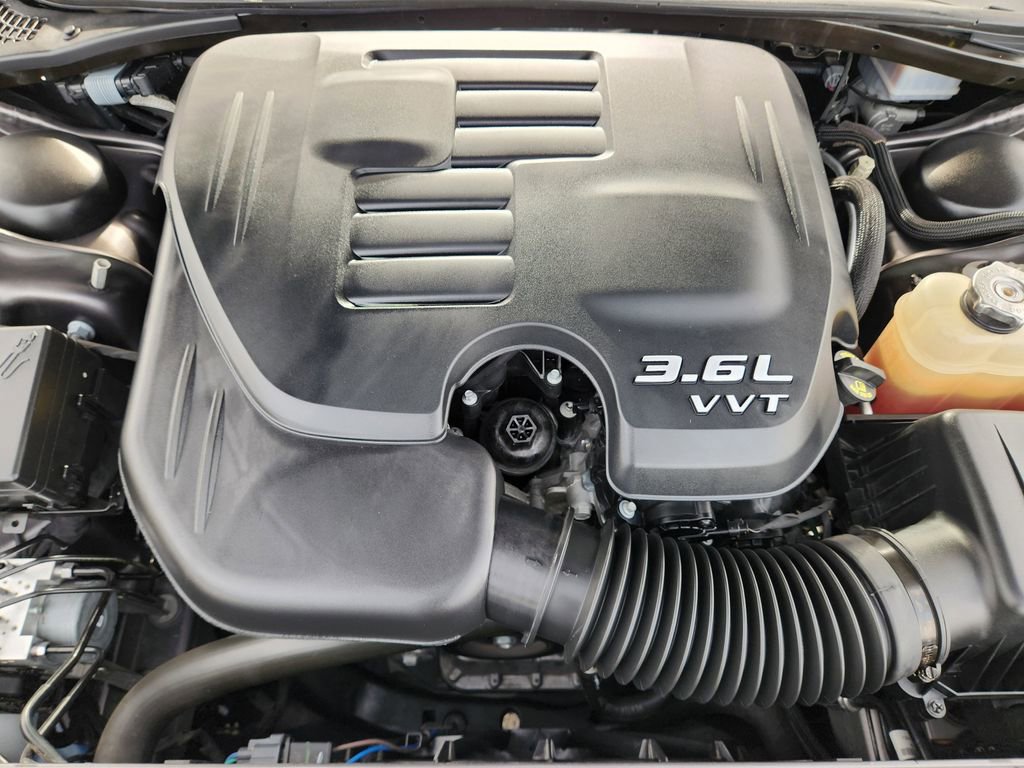 Used 2023 Dodge Challenger SXT w/ Blacktop Package image 34