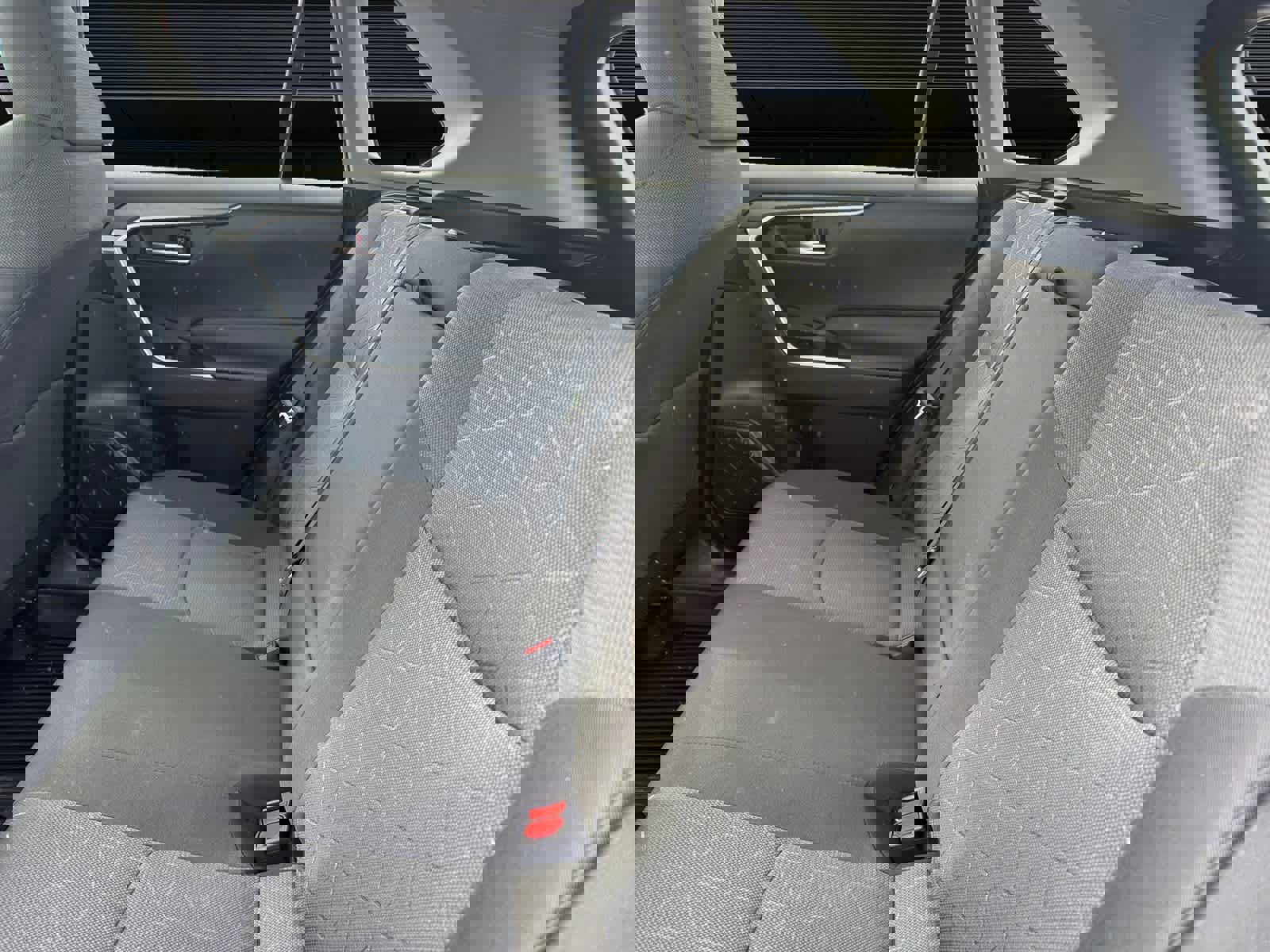 Used 2021 Toyota RAV4 XLE image 14