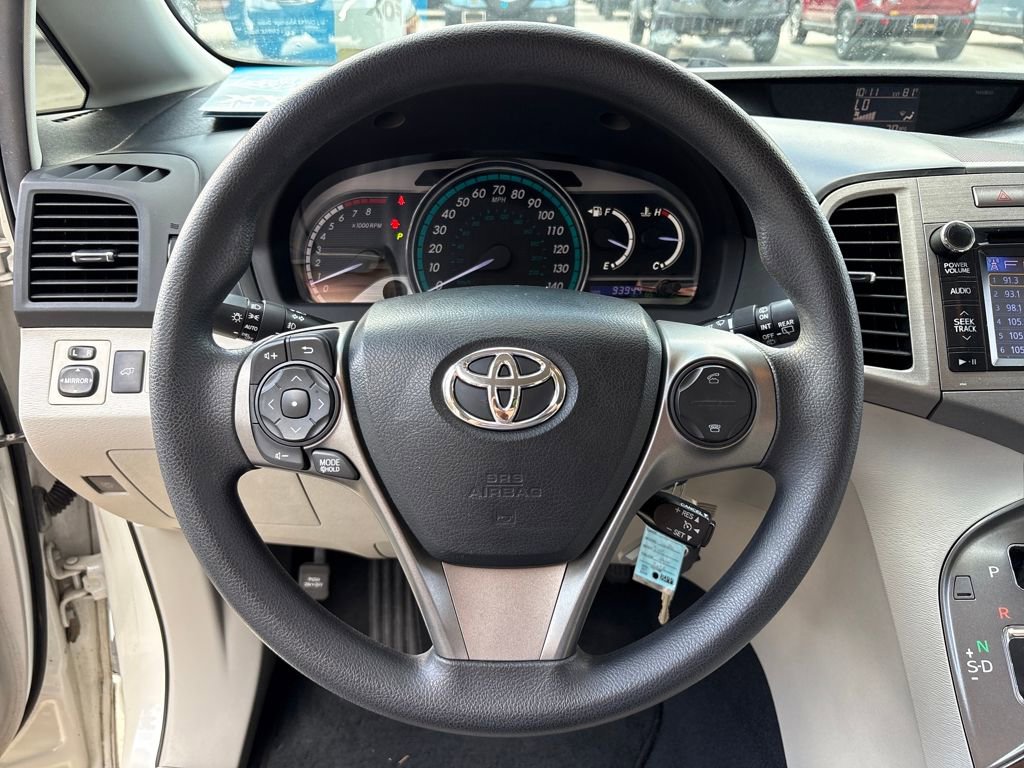 Used 2013 Toyota Venza LE image 10
