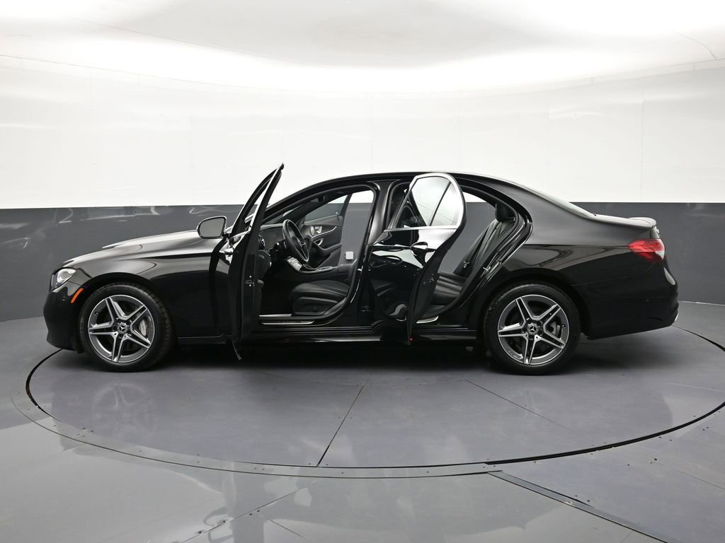 Used 2022 Mercedes-Benz E 350 4MATIC Sedan image 34