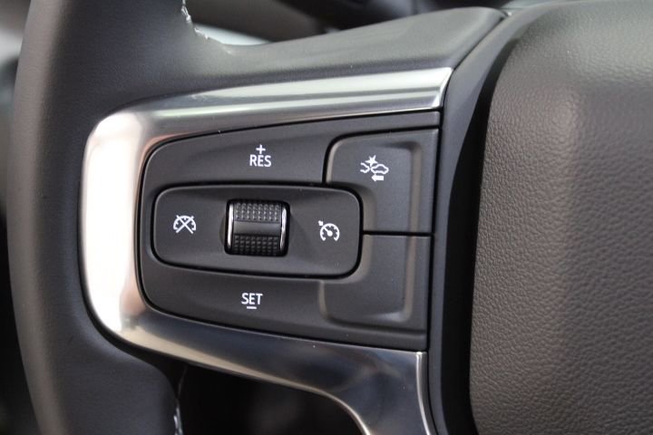 New 2026 Chevrolet Blazer LT w/ Sound & Technology Package AWD/4WD image 35