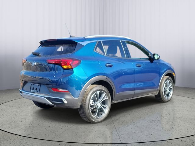 Used 2021 Buick Encore GX Essence image 3