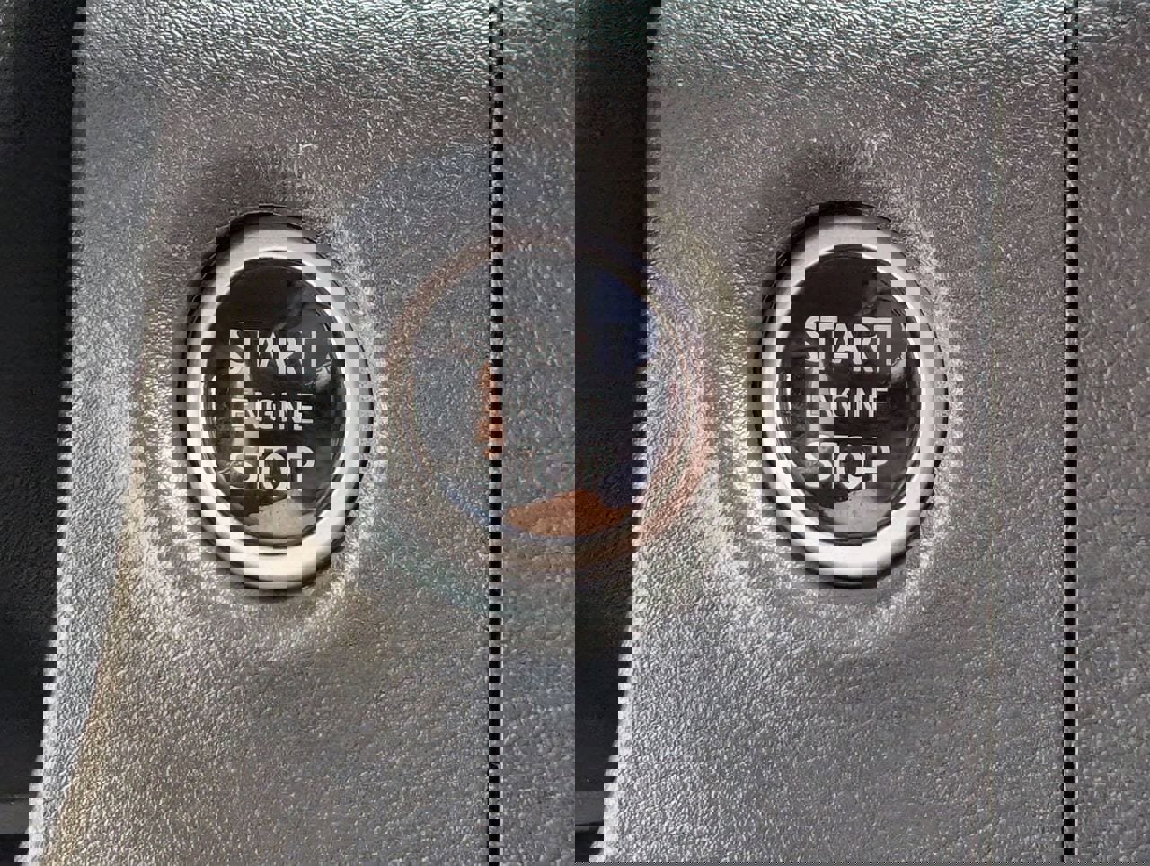 Certified 2024 Nissan Frontier Pro-X image 16