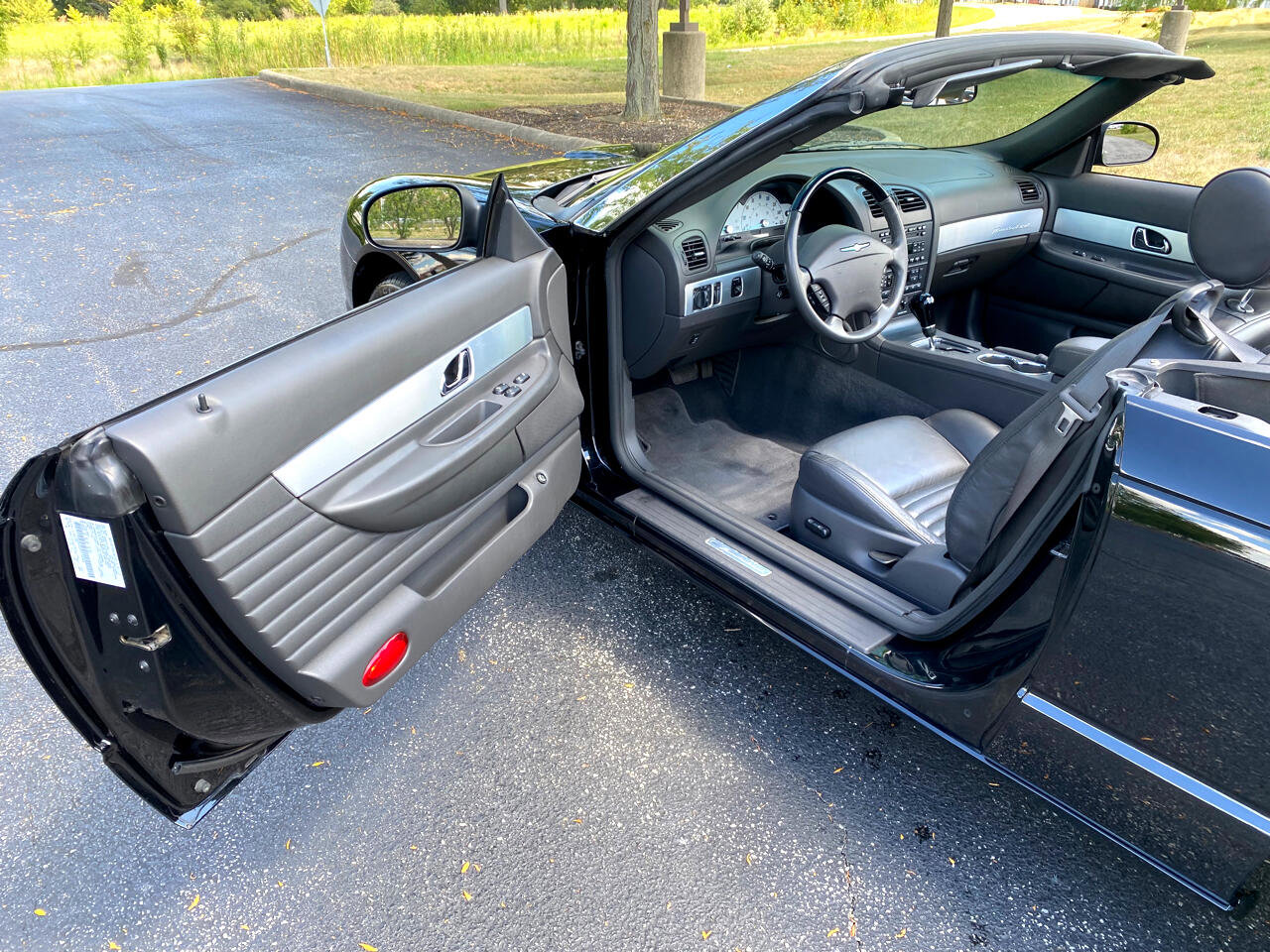 Used 2002 Ford Thunderbird Deluxe image 17