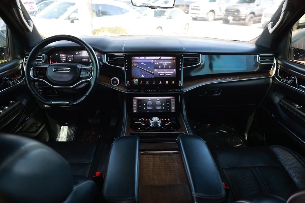 Used 2022 Jeep Grand Wagoneer Series II w/ Convenience Group III AWD/4WD image 27