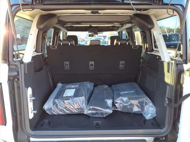 New 2025 Ford Bronco Badlands w/ Black Appearance Package image 8