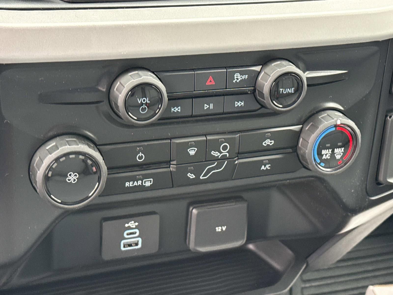 New 2026 Ford F350 4x4 SuperCab DRW Super Duty image 15