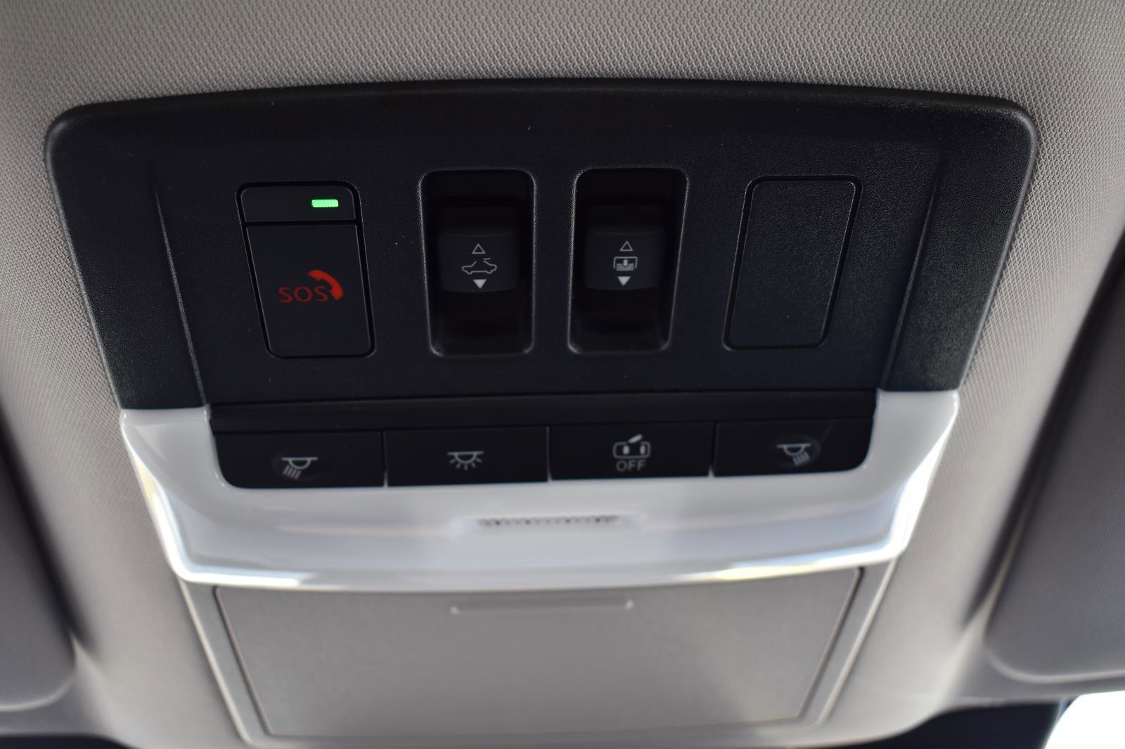 New 2026 Nissan Pathfinder Platinum image 44