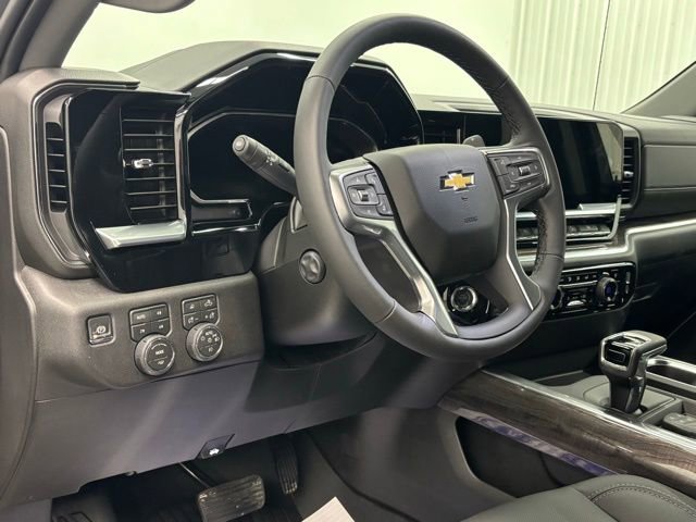 New 2026 Chevrolet Silverado 1500 LTZ w/ Z71 Off-Road Package image 18