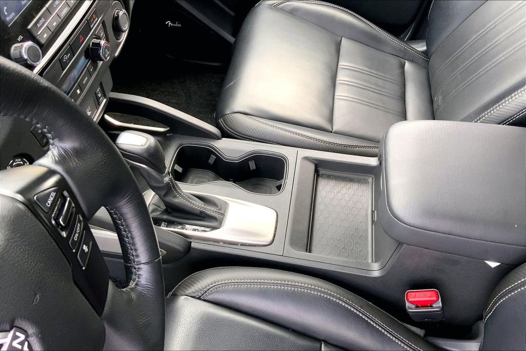 Used 2023 Nissan Frontier SV w/ SV Premium Package image 13