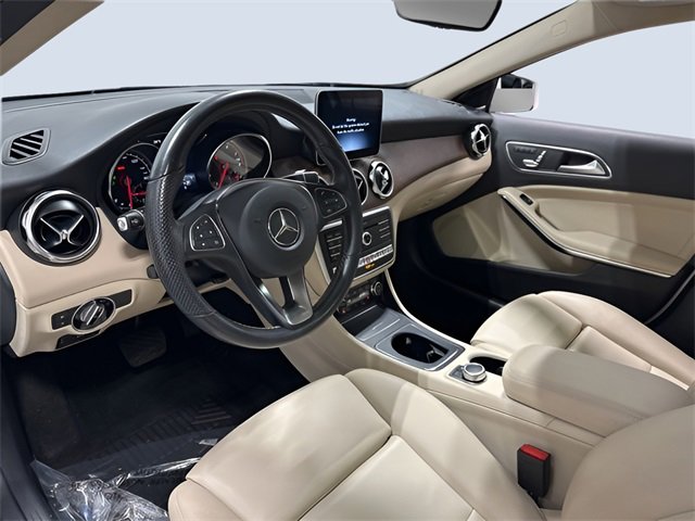 Certified 2020 Mercedes-Benz GLA 250 4MATIC image 14