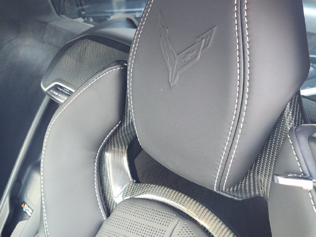 Used 2021 Chevrolet Corvette Stingray Premium Cpe w/ Z51 Performance Package RWD image 21