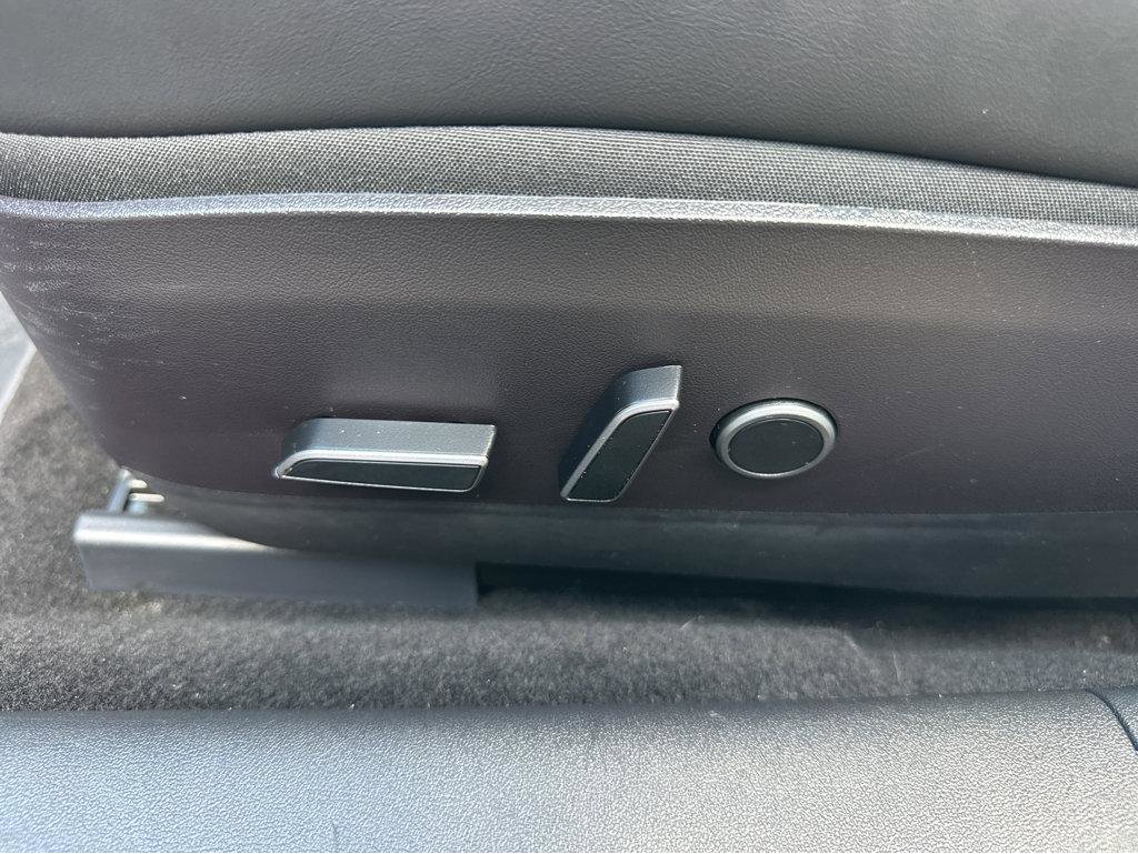 Used 2023 Tesla Model 3 Standard Range RWD image 29